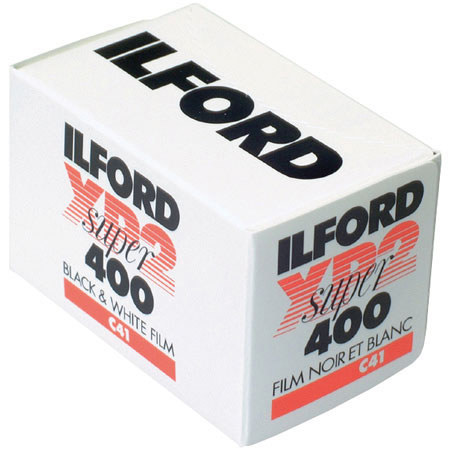 Ilford XP-2 Super Sharp, Fine Grain, Black and White Professional Film ISO 400, 35mm, 24 Exposures (Expires 02/09) image