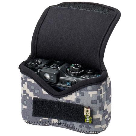 LensCoat Neoprene Body Bag Small, Designed for a Point & Shoot Camera - Army Digital Camo