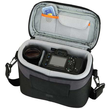 Lowepro Cirrus 140 Digital SLR Camera Case, 360&deg; Swivel Clips, Black image