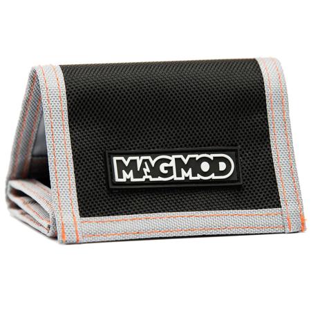 UPC 854211005091 product image for MagMod MagGel Wallet: 4 folding panels with 3 pockets, holds up to 15 gels | upcitemdb.com