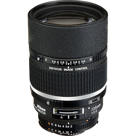 Nikon 135mm f/2.0D AF DC Nikkor Autofocus Telephoto Lens with Hood - USA with 5 Year U.S.A. Warranty image
