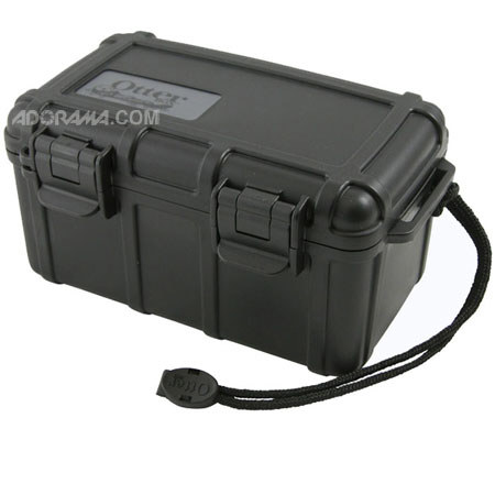 OtterBox 2500 Waterproof, Crushproof Airtight Case for Sunglasses, Cell Phone, PDA, Minidisk Player, Keys, Small Digital Camera - Waterproof to 100' - Black