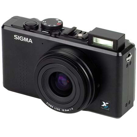 Sigma DP-1 Digital Point &amp; Shoot Camera, 14 Megapixel with FOVEON X3 Direct Image Sensor, Fixed 16.6mm f/4 Lens, 3x Digital Zoom, 2.5" LCD image