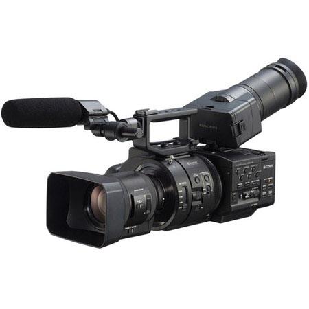 Sony NEX-FS700 RH 4K Sensor High Speed RAW NXCAM Super35 Camcorder with 18-200mm Power Zoom Lens, 8.3MP HD, 3.5