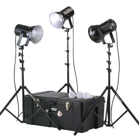 Smith Victor K83 750-Watt Photoflood Kit with Light Cart on Wheels Carrying Case. image
