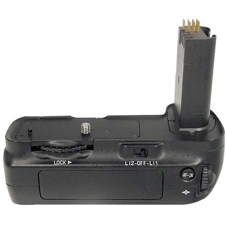 Targus Vertical Battery Grip for the Nikon D200 Digital SLR Camera image