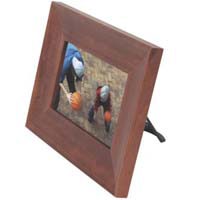 Smartparts 7.0&quot; LCD Digital Walnut Wood Picture Frame image