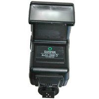 Sunpak 266D TTL Flash Dedicated to Minolta &amp; Ricoh Cameras, Guide Number 92 ISO 100 ft. image
