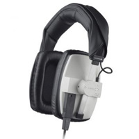 

Beyerdynamic DT 100 16Ohms Dynamic Closed Studio Headphone with 10' K 100.07 Cable, 30Hz-20kHz Frequency Response, Mini-Jack Plug & 1/4" Adapter, Black