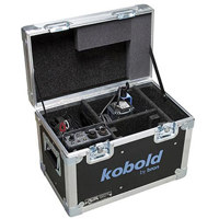 

Bron Kobold DW 200 Open Face AC / DC Production Kit, with 200 watt HMI Head, 2 Ballasts, Lamp, Open Face Reflector, Barndoors, Filters & Case