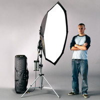 

Dedolight Octodome Daylight/Tungsten Light Kit with 5' Octodome, Ballast, HMI Bulb and Soft Case
