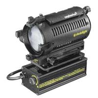 

Dedolight SM24-300 Mono 150W/24V Tungsten Kit, 230V, Includes Light Head Aspherics, Barn Door, Filter Holder, Halogen Lamp, Soft Case