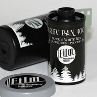 

FPP Derev Pan 35mm B&W Film, 400 ISO, 36 Exposures
