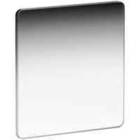 

NiSi 4x4" Nano Soft-Edge Infrared Graduated Neutral Density 0.6 (2-Stop) Glass Filter