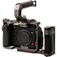 

Tilta Tiltaing Panasonic S Series Camera Cage Kit B with Quick Release Top Handle, Quick Release ARCA & Manfrotto Plate, Tilta Gray