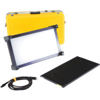 

Kino Flo Celeb 250 LED DMX Center Mount Fixture Kit, Includes Honeycomb Louver, Locking Power Cord, MTP-I80 Junior Pin, KAS-CE2 Flight Case, Universal 120VAC