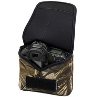 

LensCoat BodyBag Pro, Neoprene Bag for Pro DSLR Digital SLR Bodies - Realtree Advantage Max4 HD