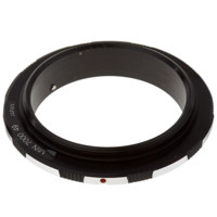 

Adorama Lens Reversing Ring for Sony Auto Focus Lenses with a 49mm Filter Thread.