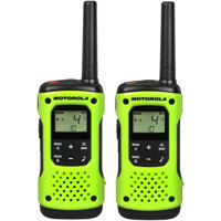 

Motorola T605 22 Channel 35 Mile Range IP67 Waterproof Two-Way Radio with Charging Adapter & Case, 2 Pack