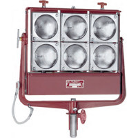 

Mole-Richardson 3900 Watt Molequartz Six-Light Molefay