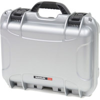 

Nanuk Medium Series 915 Lightweight NK-7 Resin Waterproof Protective Case with Padded Dividers, Silver