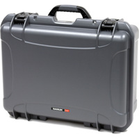 

Nanuk Large Series 940 Lightweight NK-7 Resin Waterproof Protective Case with Padded Dividers, Graphite