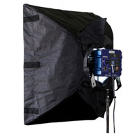 

Nila Small Pro Plus Kit by Chimera for Nila JNH Lighting System, Includes 1/2 Grid Diffusion, 1/4 Grid Diffusion, Chimera Travel Pouch