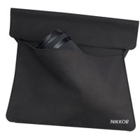 

Nikon CL-C3 Lens Case