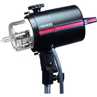 

Norman LH-2400B 2500ws Basic Resin Lamphead with R9124 Blower and Plug-in Flashtube & 250w Quartz Modeling Lamp