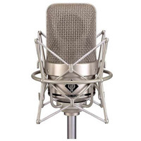 

Neumann M 150 Modified Omnidirectional DC-Polarized Condenser Tube Mic with K 33 TI Capsule/EA 170/KT 8/N149/Case, 20Hz-20kHz, 50 Ohms Rated Impedance