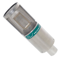 

Pearl Microphone Lab PRIORITY 3-pin XLR Large Diaphragm Cardioid Condenser Microphone with USM-L Elastic Suspension, 20Hz-20kHz Frequency