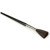 

Safariland Long-Handle Camelhair Brush