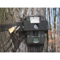 

Stealth Cam STC-LBU Wrap Around Steel Locking Bracket for U840IR/ AC540IR/ HD8, Black