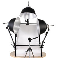 

Smith-Victor TST-F3, 3 Light Fluorescent 1050 Watt (Tungsten Equivalent) Shooting Table Kit
