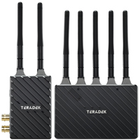 

Teradek Bolt 4K LT 1500 3G-SDI/HDMI Wireless Transmitter and Receiver Deluxe Kit, 1500' Range, V-Mount