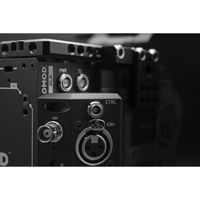 

Teradek OMOD|AKS Extended DSMC2 Top Plate, Version B (ARRI Compatible)