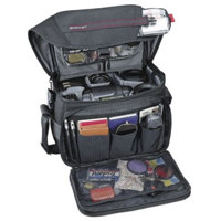 

Tamrac Tamrac 604 Zoom Traveler 4, Shoulder Bag For Small 35mm Or Digital SLR Camera Systems, Black.