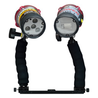 

Ultramax ULTRAPOWER UXDS-1 Digital Underwater Strobe & LED Light Duo Pack