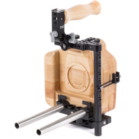 

Wooden Camera Canon 1DX/1DC Unified Accessory Kit (Base), Includes Unified DSLR Cage (Large) and 2x 15mm Rod