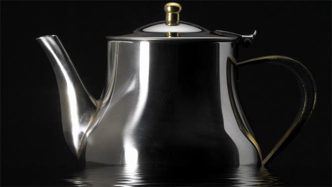 aluminum reflective teapot