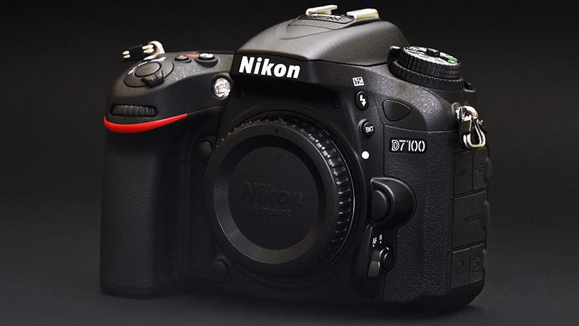 Nikon D3200 DSLR Camera w/18mm-55mm NIKKOR VR Lens - Black 25492