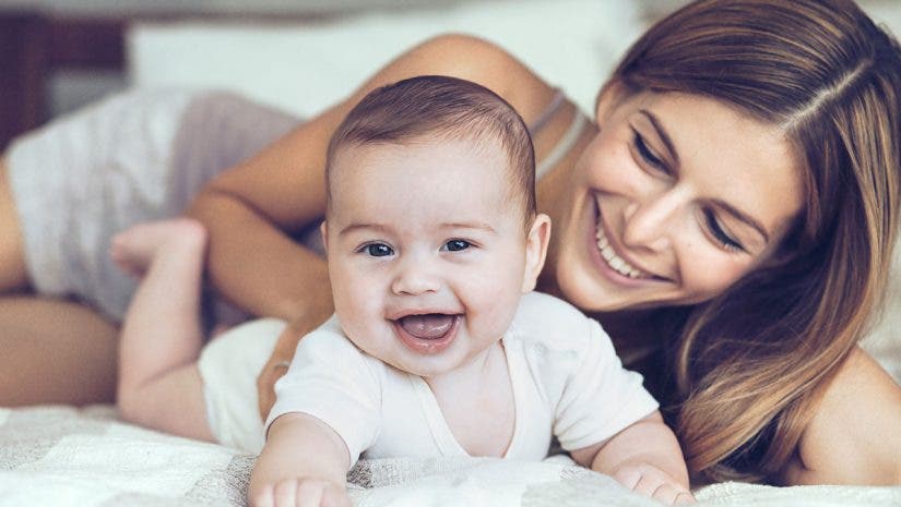 mom baby portrait