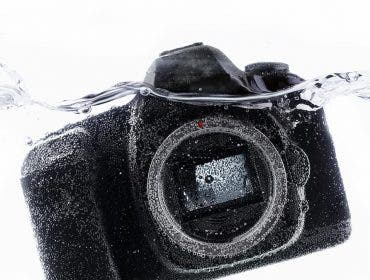 underwater dslr camera