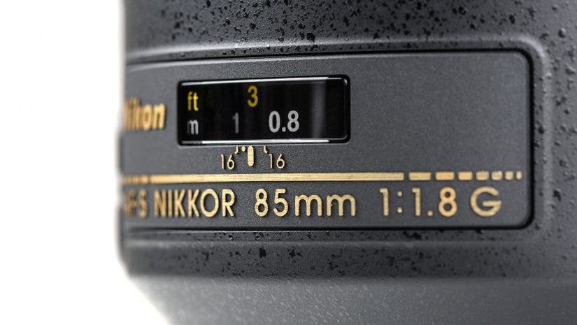 Nikon 85mm lens
