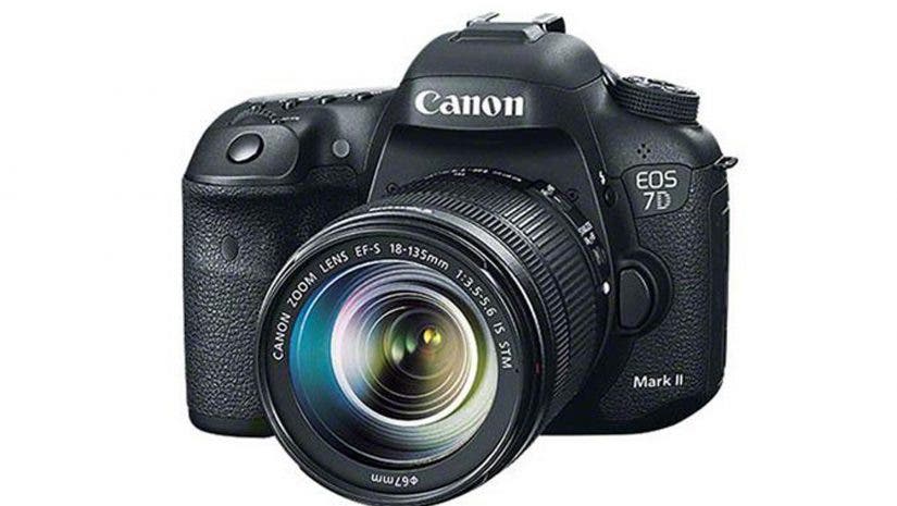 Canon EOS 7D Mark II DSLR with EF-S 18-135mm Lens