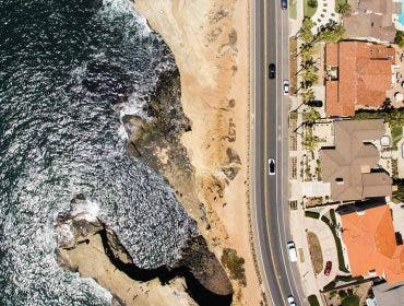 phantom-3-drone-ruben-gutierrez--HtllDvca4U-unsplash