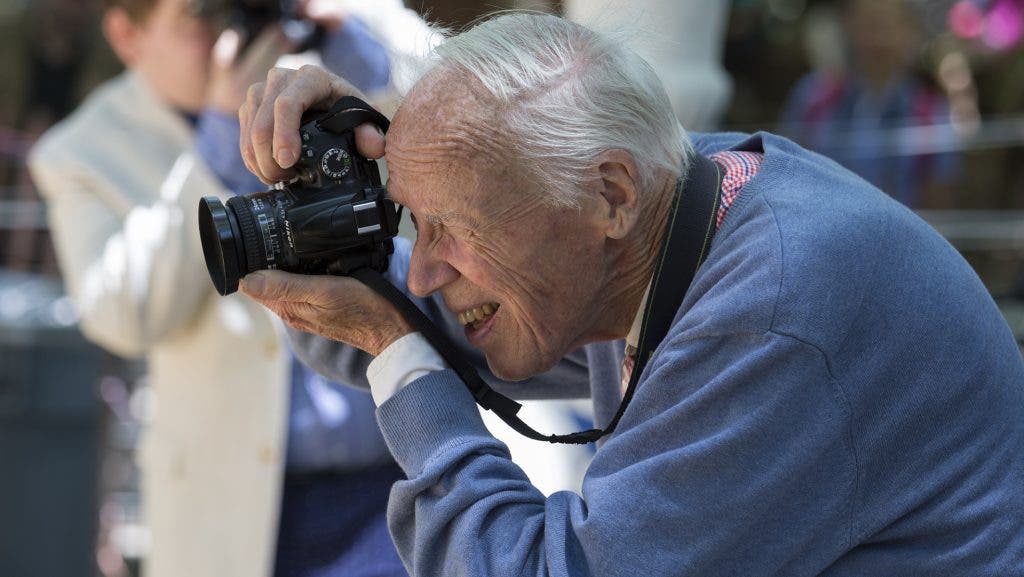 UPDATED: Beloved Fashion Photographer Bill Cunningham Dies After ...