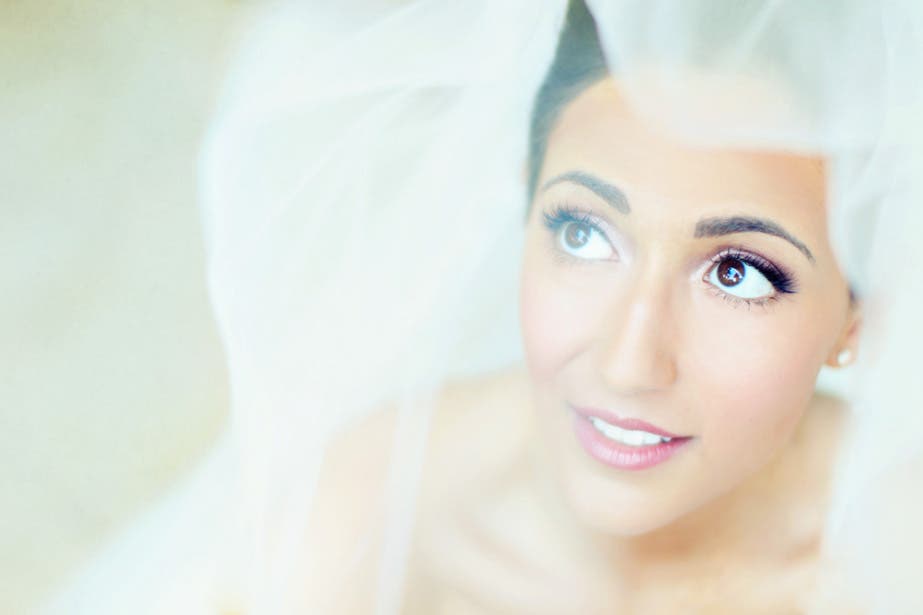 vanessa joy - vanessa joy photographer - beautiful brides_small