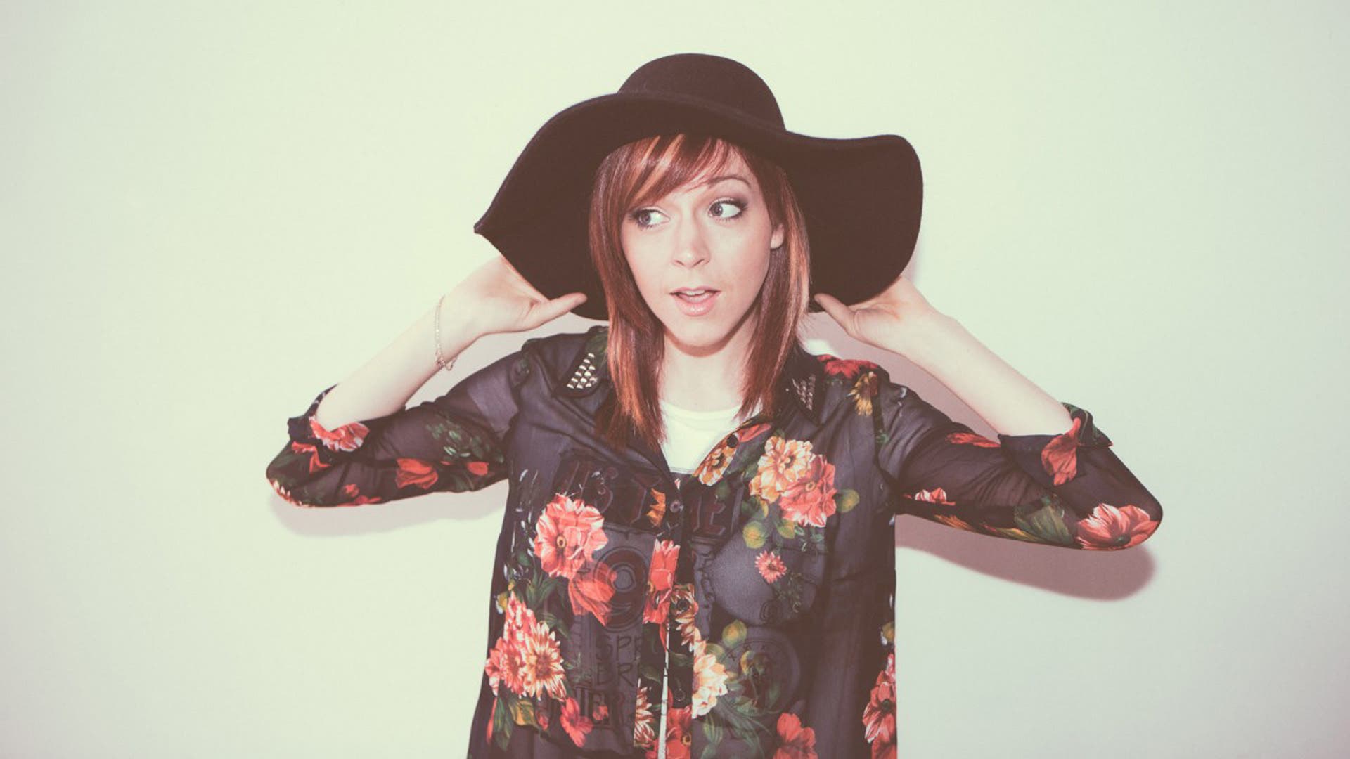 Courtesy of LindseyStirling.com