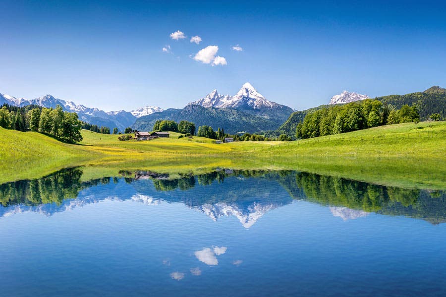 Landscape shot of the Swiss Alps
